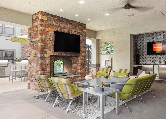 Cozysuites By The Stadium W Pool 27 Glendale