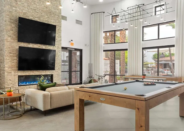 Cozysuites By The Stadium W Pool 27 Glendale