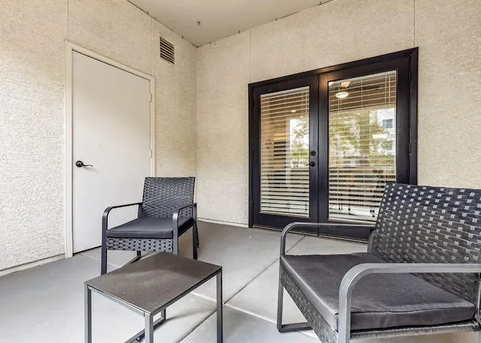 Cozysuites By The Stadium W Pool 27 Apartment *