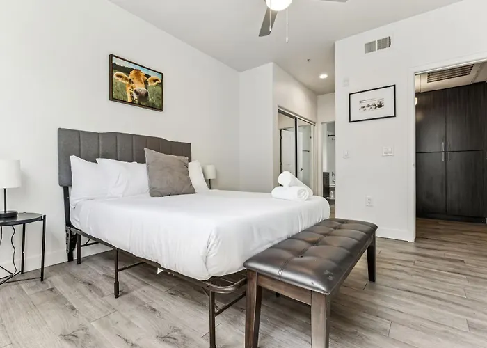 Apartment Cozysuites By The Stadium W Pool 27